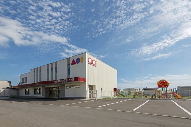 facade_front.jpg