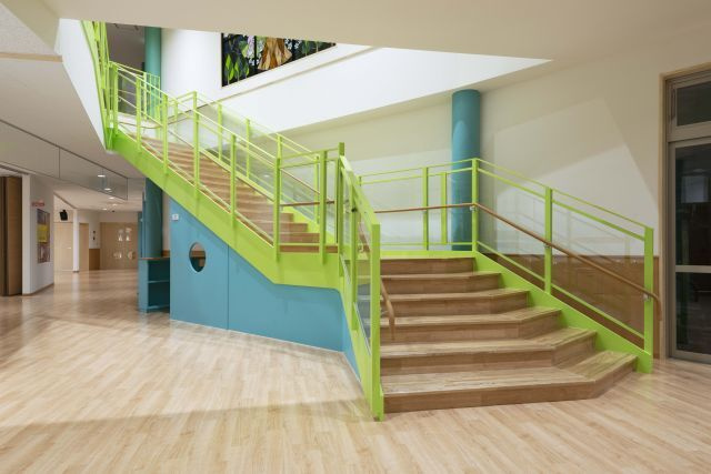 hall02.jpg